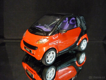 Smart City Coupe Maisto 1/18