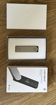 Hardwarová peněženka Ledger Nano X (Bitcoi,..)