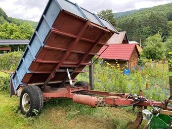 Vlečka přívěs za traktor