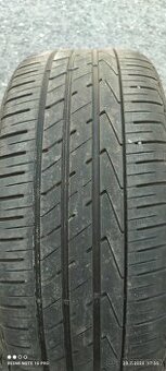 235/50 R19 Letní