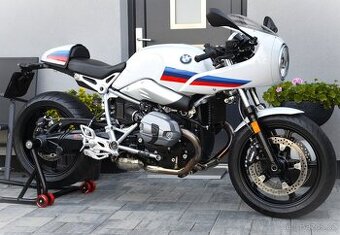 BMW R nineT  Racer  - pouze 1.000 km 