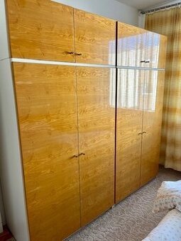 2 x Šatní skříň 100x160 s nástavcem 100x40