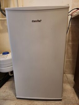 Malá lednička zn. Comfee - 93 l