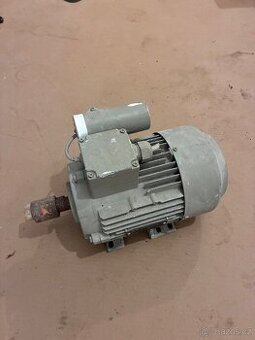 Elektromotor od čerpadla