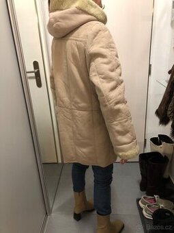 Velurový kabátek M