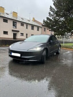 Tesla model 3 Long Range NABÍJENI ZADARMO - 1