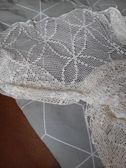 Háčkované záclony