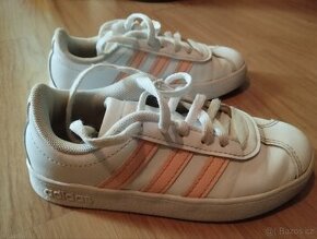 Dívčí tenisky Adidas 28 vel