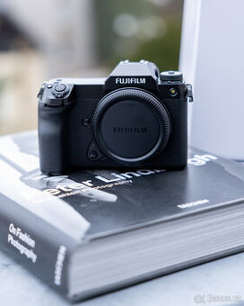 Fujifilm GFX 100s
