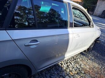 Škoda rapid spaceback ZADNÍ NAPRAVA BRZDICE TLUMIČE