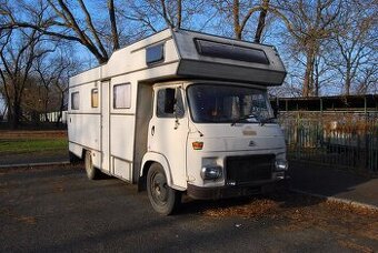 Obytná Avia karavan koupím