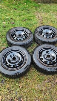 Disky a zímní pneu 195/65 R15 + poklice