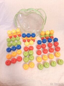 stavebnice, kuličky plastové barevné spojovací