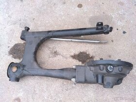 kyvná vidlice yamaha xv virago