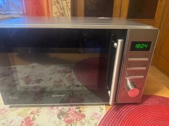 Mikrovlnná trouba 2roky Gorenje,nerezový vzhled
