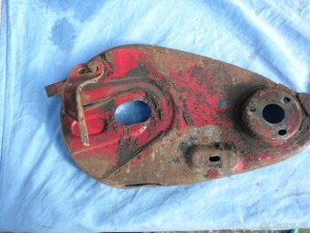 JAWA 175 Special zadní kryt na opravu nálezový stav -