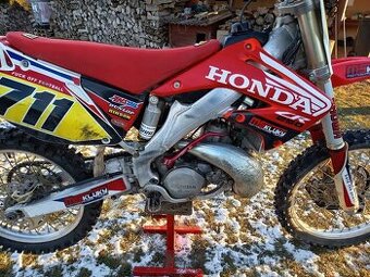 Honda CR250