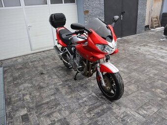 Suzuki GSF 600, Bandit S ,  sada kufrů , r.výroby 2003