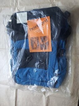 Batohy a cestovní tašky