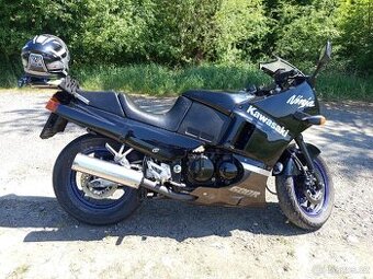 Kawasaki gpx 600R
