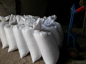 Prodej pšenice - 100kg / 600,-Kč - Chomutovsko