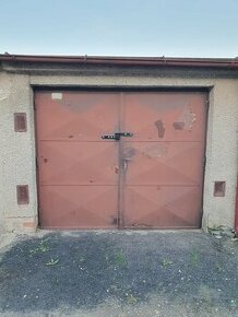 Pronajmu garáž v HB (cihelna) - 1