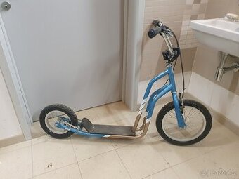 Koloběžka Yedoo City