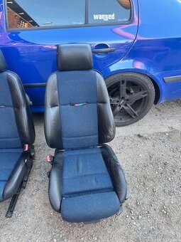 BMW e36 Compact interiér
