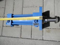 Hydraulicky pist Rexroth - 1