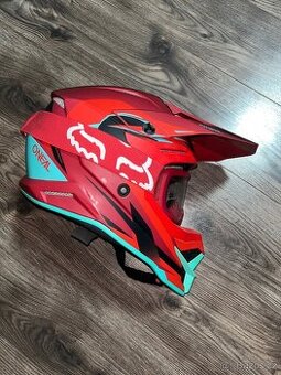 Motokrosová helma vel. XL + brýle - 1