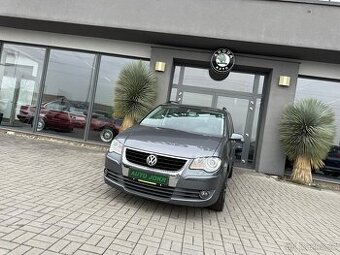 Volkswagen Touran 1,4 TSI 103kW DSG TREND TOP STAV