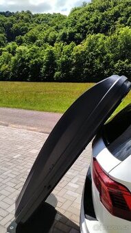 Střešní box Neumann, příčníky ASX nebo Octavia