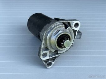 Škoda Octavia I ( startér, klimakompresor, ABS, světla..)