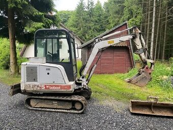 Minibagr Bobcat 325 2,7 tuny váha
