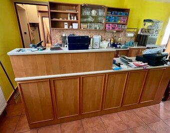 Kuchyně s dlouhým ostruvkem