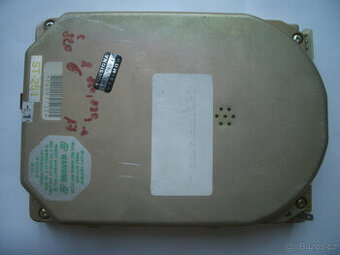 Historický MFM HD Seagate ST-251 5.25", asi 40 MB