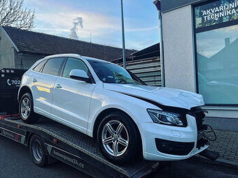 Veškeré náhradní díly Audi Q5 8R 2012 CGLB NHD LAW LLU LY9C