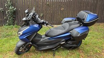 Honda Forza 125 modrá Pacific