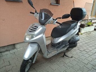 SYM HD125EVO-nepojizdný