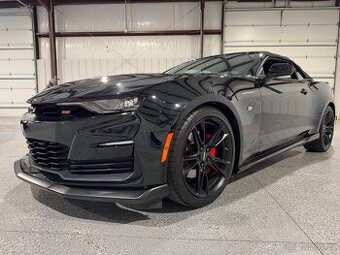 Chevrolet Camaro SS 2022, skvělý stav, nízký nájezd