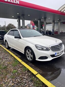 🚘 Mercedes-Benz E 200 CDI