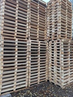 Prodám lehké dřevěné palety 120x80 cm