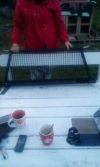 Dělící přepážka.