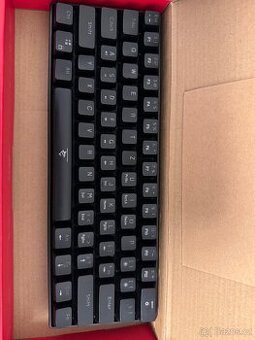 Klavesnice White Shark SHINOBI White, Outemu BLUE - US