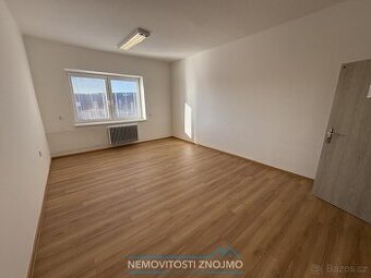 Pronájem kanceláře 22 m2  Znojmo, ul. Dobšická 3727/3