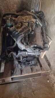 Motor BMW 325i e30