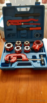 zánovní sada závitořezů - Powerfix