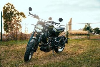 Husqvarna 401 Svartpilen - 15000km