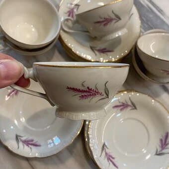 Starožitná romantická sada mini šálků