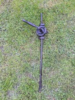 Historická pumpa na vodu